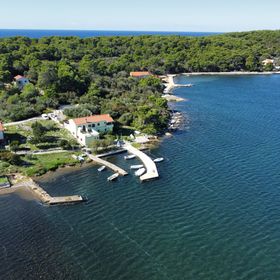 Apartmanok A Tenger Mellett Veli Rat, Dugi Otok - 438 Veli Rat