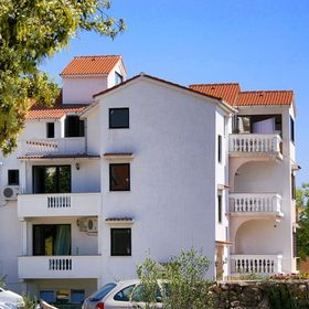 Apartmanok Parkolóhellyel Novalja, Pag - 212 Novalja