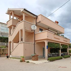Apartmanok Parkolóhellyel Kornic, Krk - 415 Kornić