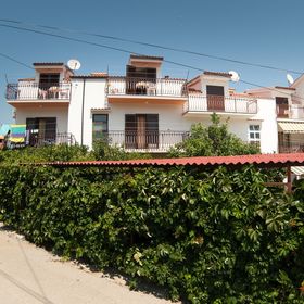 Apartmanok A Tenger Mellett Slatine, Ciovo - 12176 Slatine