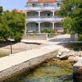 Apartmanok A Tenger Mellett Brodarica, Sibenik - 4195 Brodarica