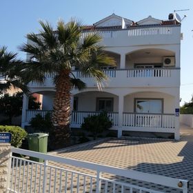 Apartmanok A Tenger Mellett Brodarica, Sibenik - 4195 Brodarica