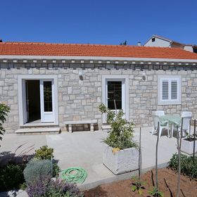 Apartmanok Parkolóhellyel Lumbarda, Korcula - 9474 Lumbarda