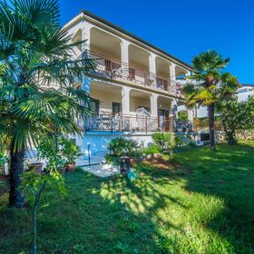 Apartmanok Parkolóhellyel Porec - 6984 Poreč