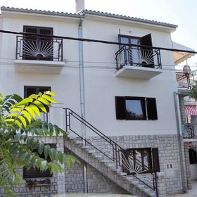 Apartmanok A Tenger Mellett Klenovica, Novi Vinodolski - 5580 Klenovica