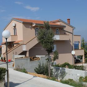 Apartmanok A Tenger Mellett Tkon, Pasman - 8455 Tkon