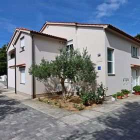 Apartmanok A Tenger Mellett Banjol, Rab - 12838 Banjol