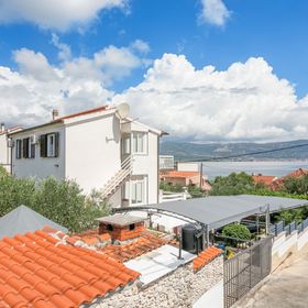 Apartmanok A Tenger Mellett Slatine, Ciovo - 6000 Slatine