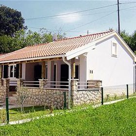 Ház Családok Részére Medencével A Tenger Mellett Kampor, Rab - 3216 Kampor