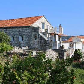 Apartmanok Családok Részére Medencével Kuciste - Perna, Peljesac - 10143 Kučište - Perna