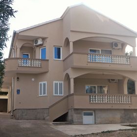 Apartmanok A Tenger Mellett Tkon, Pasman - 8454 Tkon