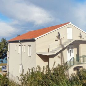 Apartmanok A Tenger Mellett Tkon, Pasman - 8454 Tkon