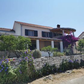 Apartmanok A Tenger Mellett Splitska, Brac - 2923 Splitska