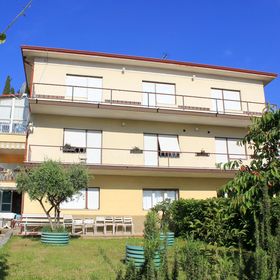 Apartmanok Parkolóhellyel Lovran, Opátia - Opatija - 7705 Lovran