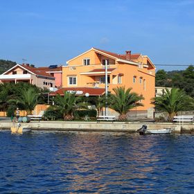 Apartmanok A Tenger Mellett Kukljica, Ugljan - 8478 Kukljica