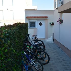 Apartmanok A Tenger Mellett Kozino, Zadar - 5893 Kožino