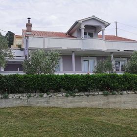 Apartmanok Parkolóhellyel Kampor, Rab - 4985 Kampor