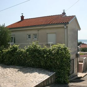 Apartmanok Parkolóhellyel Selce, Crikvenica - 5366 Selce