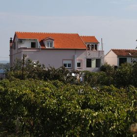 Apartmanok A Tenger Mellett Tkon, Pasman - 341 Tkon