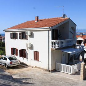 Apartmanok A Tenger Mellett Kali, Ugljan - 8202 Kali