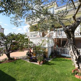 Apartmanok Parkolóhellyel Vodice - 6271