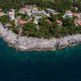 Apartmanok A Tenger Mellett Medencével Prizba, Korcula - 10056 Prižba