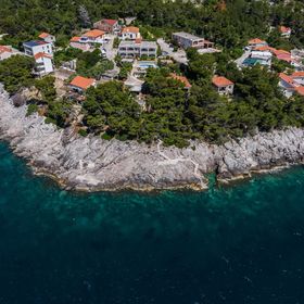 Apartmanok A Tenger Mellett Medencével Prizba, Korcula - 10056 Prižba