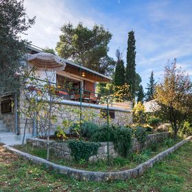 Nyaralóház Parkolóhellyel Postira, Brac - 6052 Postira