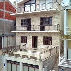 Apartmanok A Tenger Mellett Podgora, Makarska - 6082 Podgora