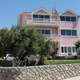 Apartmanok Parkolóhellyel Punat, Krk - 5343 Punat