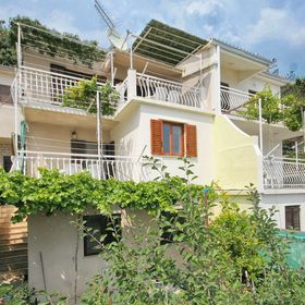 Apartmanok A Tenger Mellett Stanici, Omis - 1028 Stanići