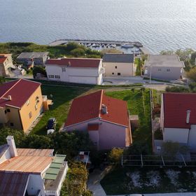 Apartmanok A Tenger Mellett Rtina - Miletici, Zadar - 11548 Rtina - Miletići