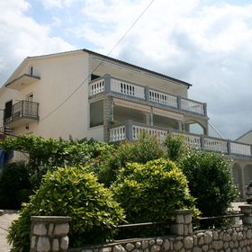 Apartmanok Családok Részére Medencével Crikvenica - 5489