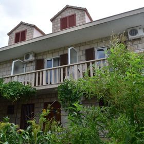 Apartmanok Parkolóhellyel Povlja, Brac - 2922 Povlja