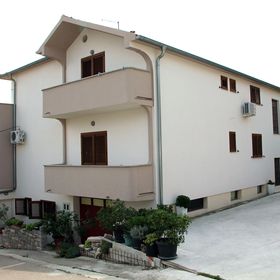 Apartmanok és Szobák A Tenger Mellett Tisno, Murter - 5106 Tisno