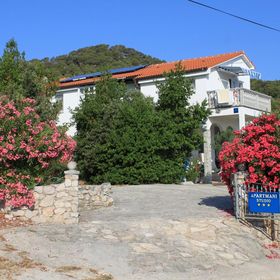 Apartmanok Parkolóhellyel Preko, Ugljan - 8224 Preko