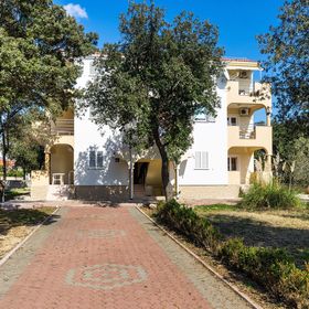 Apartmanok A Tenger Mellett Vrsi - Mulo, Zadar - 5951 Vrsi - Mulo