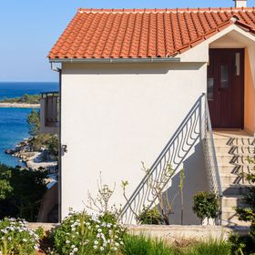 Apartmanok A Tenger Mellett Basina, Hvar - 11817 Basina