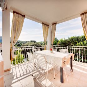 Apartmanok A Tenger Mellett Grebastica, Sibenik - 12588 Grebaštica