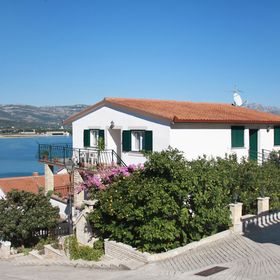 Apartmanok A Tenger Mellett Mastrinka, Ciovo - 2049 Mastrinka