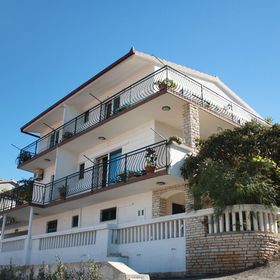 Apartmanok A Tenger Mellett Mastrinka, Ciovo - 2049 Mastrinka