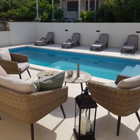 Apartmanok A Tenger Mellett Medencével Lumbarda, Korcula - 9303 Lumbarda