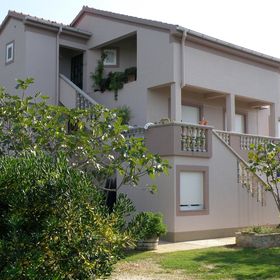 Apartmanok A Tenger Mellett Ugljan - 8468