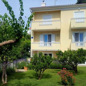 Apartmanok Parkolóhellyel Rab - 12383