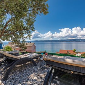 Apartmanok Parkolóhellyel Duce, Omis - 4663 Duće