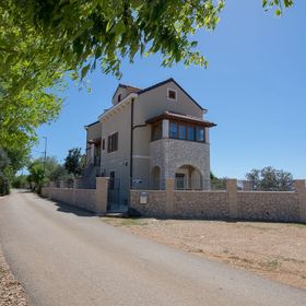 Apartmanok Parkolóhellyel Punta Kriza, Cres - 8082 Punta Križa