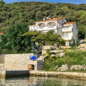 Apartmanok és Szobák A Tenger Mellett Supetarska Draga - Gornja Rab - 11579