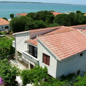 Apartmanok A Tenger Mellett Vrsi - Mulo, Zadar - 5791 Vrsi - Mulo
