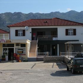 Apartmanok Parkolóhellyel Seline, Paklenica - 6628 Seline