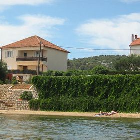 Apartmanok A Tenger Mellett Tkon, Pasman - 8410 Tkon